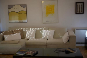 Seaside Spacious Apartment with Sea View, Limassol